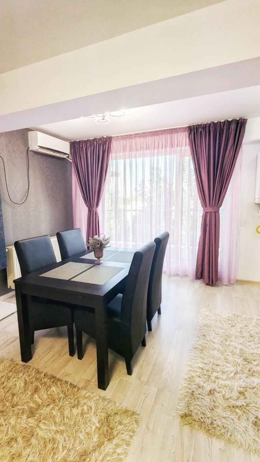 Airport Apartment 70 Squared Meters Otopeni Exterior foto